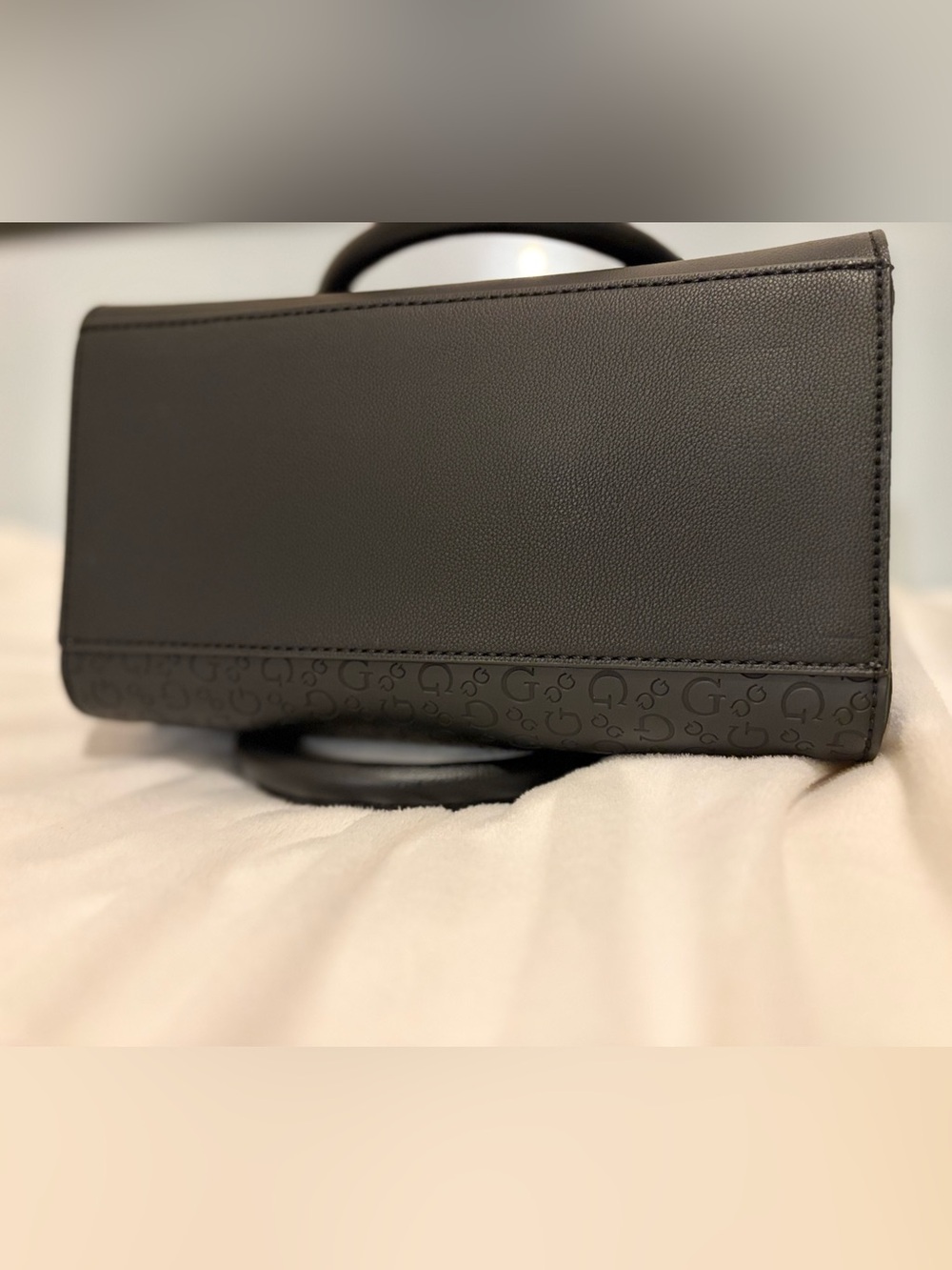 GUESS Black Embossed 4G Logo Structured Satchel Handbag With Silver Hardware - Picture 16 of 16